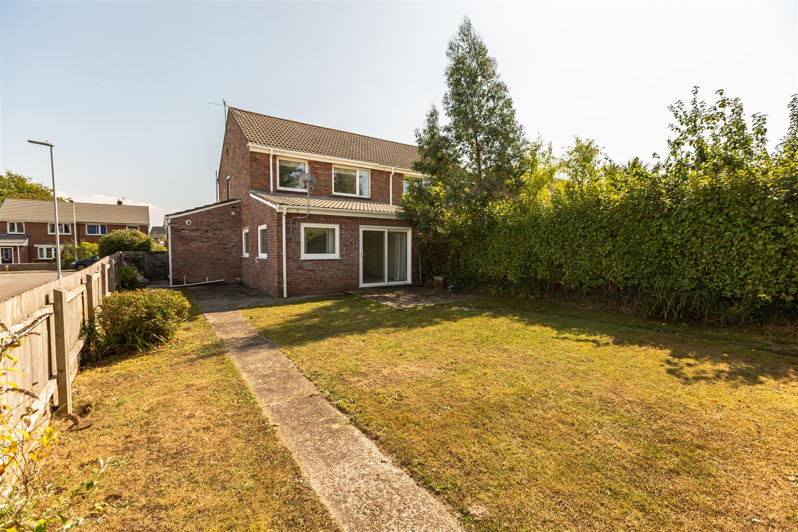 Gwerneinon Road, Sketty, Swansea, SA2 8EN